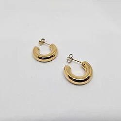 Classic C Earrings
